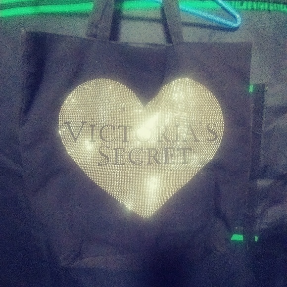 Victoria's Secret Handbags - Victoria Secret Tote ❤Bag